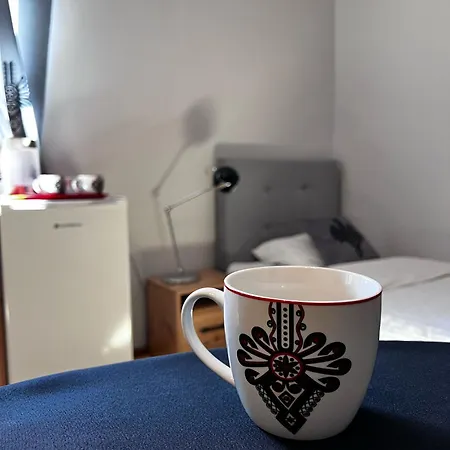 Hostel Gosciniec Folkier Zgierz Zewnętrze zdjęcie