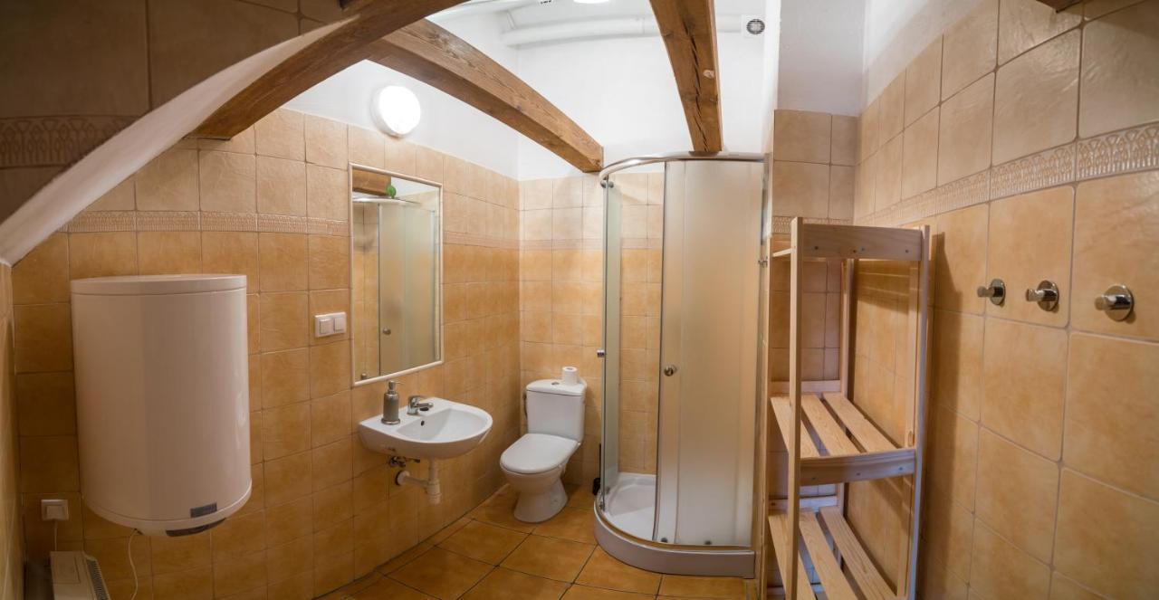 Gosciniec Folkier Ostello Zgierz